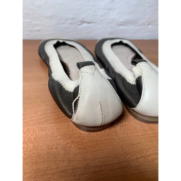 Seychelles metallic & white flats size 6 - Picture 3 of 4